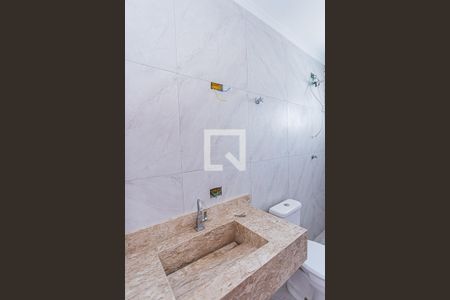 Casa à venda com 123m², 3 quartos e 5 vagasBanheiro