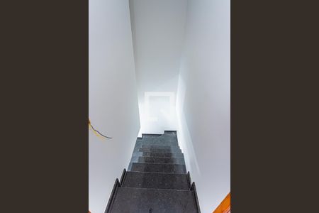 Casa à venda com 123m², 3 quartos e 5 vagasEscada