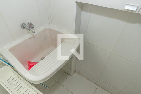 Apartamento à venda com 80m², 3 quartos e 2 vagas Apartamento à venda com 80m², 3 quartos e 2 vagasÁrea de Serviço