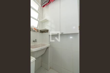 Apartamento à venda com 80m², 3 quartos e 2 vagas Apartamento à venda com 80m², 3 quartos e 2 vagasÁrea de Serviço