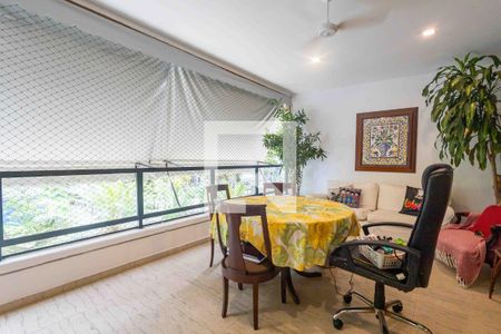 Varanda de apartamento à venda com 3 quartos, 150m² em Barra da Tijuca, Rio de Janeiro