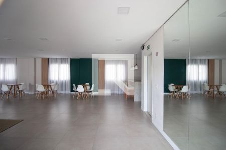 Apartamento à venda com 42m², 2 quartos e sem vaga Apartamento à venda com 42m², 2 quartos e sem vagaÁrea comum - Salão de festas
