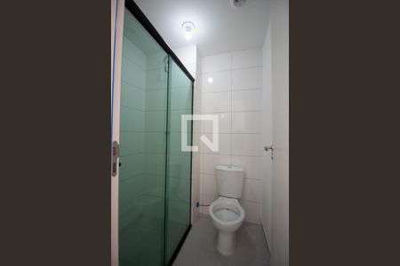 Apartamento à venda com 42m², 2 quartos e sem vaga Apartamento à venda com 42m², 2 quartos e sem vagaBanheiro