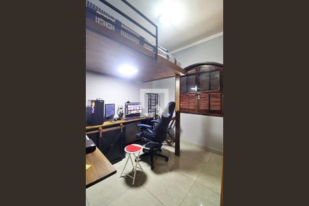 Casa à venda com 167m², 2 quartos e sem vagaQuarto 1