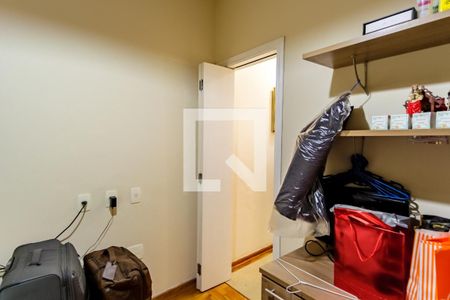 Casa à venda com 290m², 4 quartos e 3 vagasQuarto 4