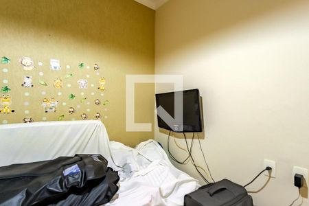 Casa à venda com 290m², 4 quartos e 3 vagasQuarto 4