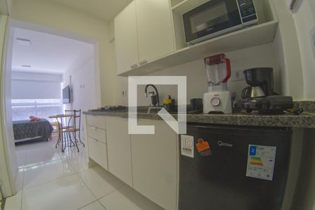 Cozinha  de kitnet/studio para alugar com 1 quarto, 22m² em Jardim das Vertentes, São Paulo