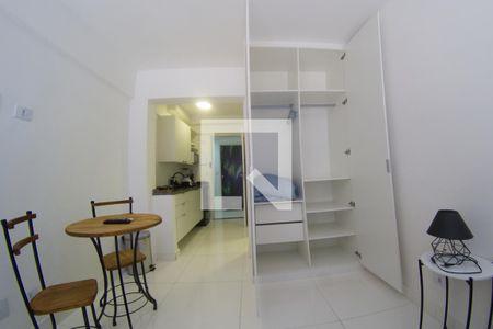 Quarto  de kitnet/studio para alugar com 1 quarto, 22m² em Jardim das Vertentes, São Paulo