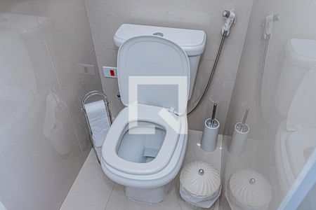 Casa para alugar com 180m², 3 quartos e 3 vagasBanheiro suite
