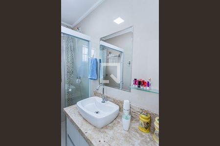 Casa para alugar com 180m², 3 quartos e 3 vagasBanheiro suite