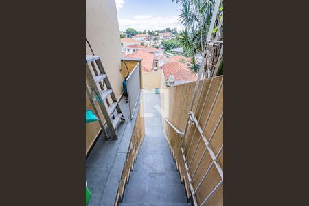 Casa para alugar com 180m², 3 quartos e 3 vagasEscada