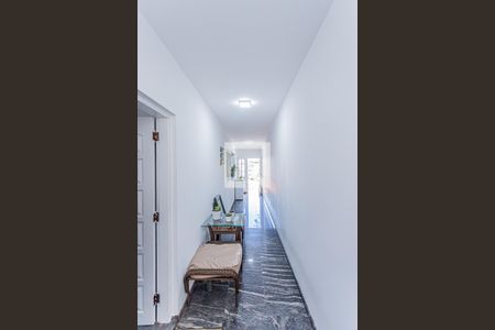 Casa para alugar com 180m², 3 quartos e 3 vagasCorredor