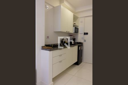 Cozinha de kitnet/studio para alugar com 1 quarto, 22m² em Jardim das Vertentes, São Paulo