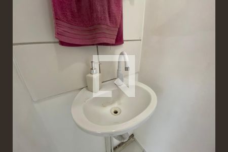 Apartamento à venda com 55m², 3 quartos e 1 vaga Apartamento à venda com 55m², 3 quartos e 1 vagaBanheiro