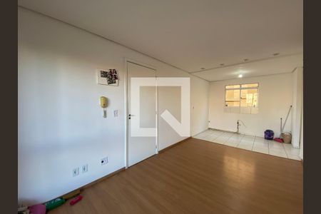 Apartamento à venda com 55m², 3 quartos e 1 vaga Apartamento à venda com 55m², 3 quartos e 1 vagaSala