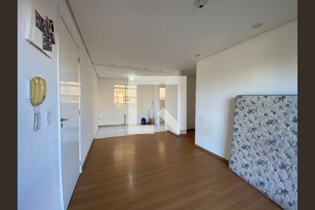 Apartamento à venda com 55m², 3 quartos e 1 vaga Apartamento à venda com 55m², 3 quartos e 1 vagaSala