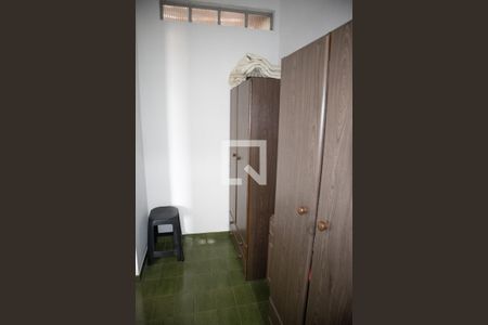 Closet de casa à venda com 2 quartos, 140m² em Vila Mazzei, São Paulo