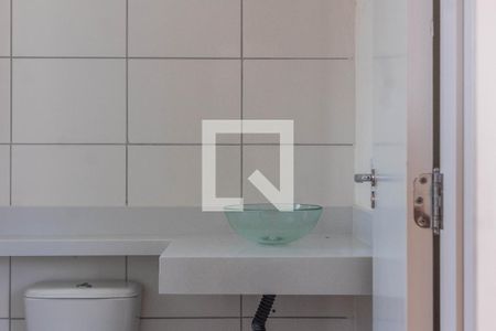 Apartamento para alugar com 41m², 2 quartos e sem vaga Apartamento para alugar com 41m², 2 quartos e sem vagaBanheiro