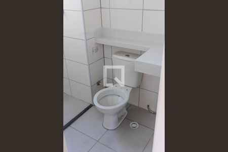 Apartamento para alugar com 41m², 2 quartos e sem vaga Apartamento para alugar com 41m², 2 quartos e sem vagaBanheiro