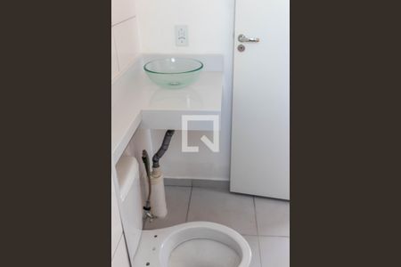 Apartamento para alugar com 41m², 2 quartos e sem vaga Apartamento para alugar com 41m², 2 quartos e sem vagaBanheiro