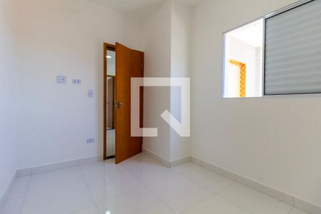 Quarto 1 de apartamento para alugar com 2 quartos, 41m² em Vila Granada, São Paulo