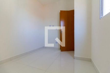 Quarto 1 de apartamento para alugar com 2 quartos, 41m² em Vila Granada, São Paulo