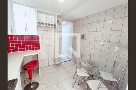 Cozinha  de casa à venda com 2 quartos, 110m² em Engenho de Dentro, Rio de Janeiro
