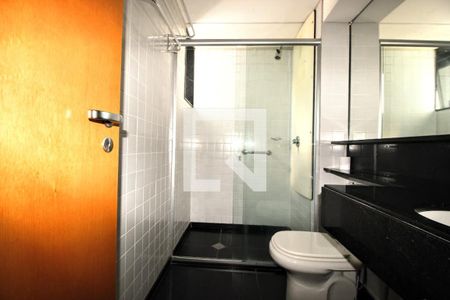 Banheiro  de apartamento à venda com 1 quarto, 26m² em Santo Agostinho, Belo Horizonte