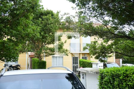 Sala de casa de condomínio para alugar com 2 quartos, 102m² em Jardim Belizário, Cotia