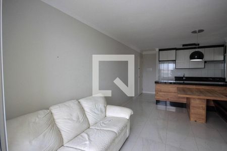 Sala de apartamento à venda com 3 quartos, 77m² em Vila Paulo Silas, São Paulo