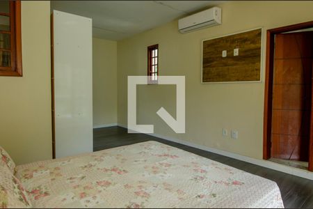 Casa de condomínio para alugar com 504m², 4 quartos e 4 vagas Casa de condomínio para alugar com 504m², 4 quartos e 4 vagasSuite 1