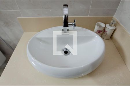 Casa de condomínio para alugar com 504m², 4 quartos e 4 vagas Casa de condomínio para alugar com 504m², 4 quartos e 4 vagasSuíte 2
