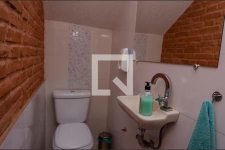 Casa de condomínio para alugar com 504m², 4 quartos e 4 vagas Casa de condomínio para alugar com 504m², 4 quartos e 4 vagasLavabo