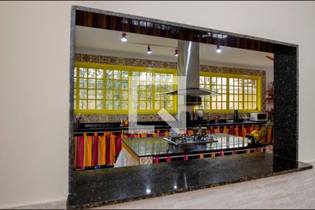 Casa de condomínio para alugar com 504m², 4 quartos e 4 vagas Casa de condomínio para alugar com 504m², 4 quartos e 4 vagasCozinha