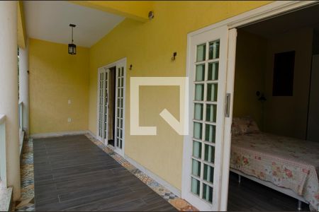 Casa de condomínio para alugar com 504m², 4 quartos e 4 vagas Casa de condomínio para alugar com 504m², 4 quartos e 4 vagasVaranda da suite