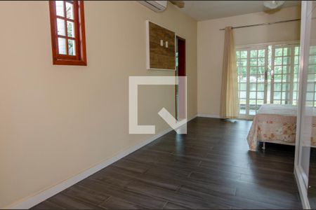 Casa de condomínio para alugar com 504m², 4 quartos e 4 vagas Casa de condomínio para alugar com 504m², 4 quartos e 4 vagasSuite 1