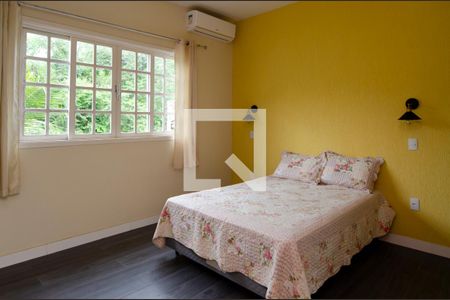 Casa de condomínio para alugar com 504m², 4 quartos e 4 vagas Casa de condomínio para alugar com 504m², 4 quartos e 4 vagasQuarto 2
