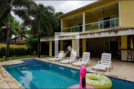 Casa de condomínio para alugar com 504m², 4 quartos e 4 vagas Casa de condomínio para alugar com 504m², 4 quartos e 4 vagasÁrea externa