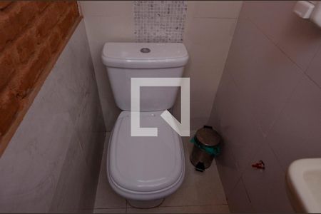 Casa de condomínio para alugar com 504m², 4 quartos e 4 vagas Casa de condomínio para alugar com 504m², 4 quartos e 4 vagasLavabo