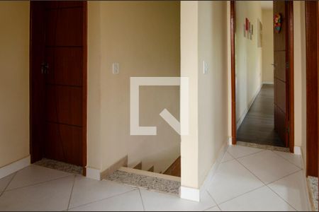 Casa de condomínio para alugar com 504m², 4 quartos e 4 vagas Casa de condomínio para alugar com 504m², 4 quartos e 4 vagasHall