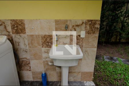 Casa de condomínio para alugar com 504m², 4 quartos e 4 vagas Casa de condomínio para alugar com 504m², 4 quartos e 4 vagasÁrea de serviço