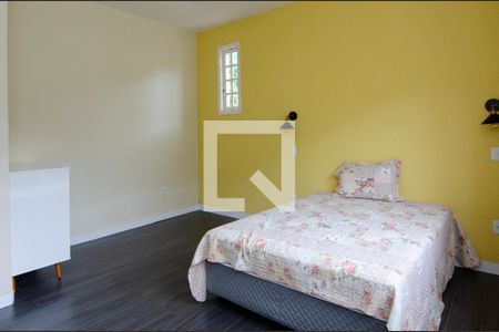 Casa de condomínio para alugar com 504m², 4 quartos e 4 vagas Casa de condomínio para alugar com 504m², 4 quartos e 4 vagasQuarto 1