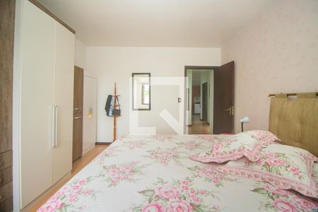 Quarto 1 de casa à venda com 7 quartos, 450m² em Sarandi, Porto Alegre