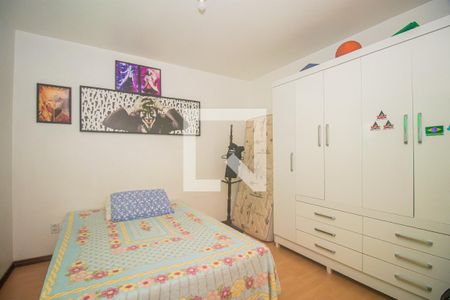 Quarto 2 de casa à venda com 7 quartos, 450m² em Sarandi, Porto Alegre