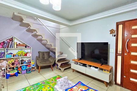 Sala de casa à venda com 3 quartos, 150m² em Jardim do Papai, Guarulhos
