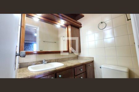 Apartamento para alugar com 120m², 3 quartos e 1 vagaBanheiro da Suíte