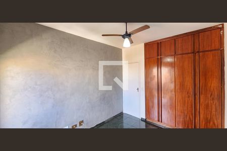 Apartamento para alugar com 120m², 3 quartos e 1 vagaQuarto 2 - Armários