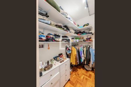 Closet do quarto de apartamento para alugar com 1 quarto, 60m² em Bela Vista, São Paulo