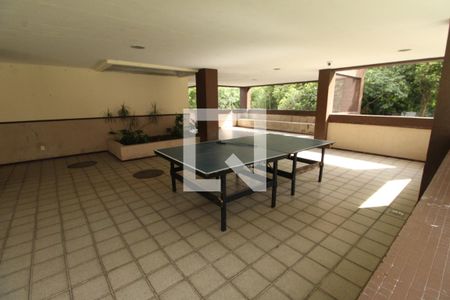 Apartamento à venda com 78m², 2 quartos e 1 vagaÁrea comum