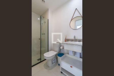 Apartamento à venda com 70m², 2 quartos e 2 vagas Apartamento à venda com 70m², 2 quartos e 2 vagasBanheiro Social